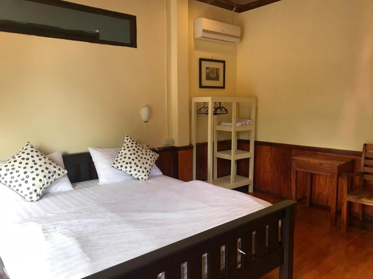 Riverview Bungalows & Gh Muang Ngoi エクステリア 写真